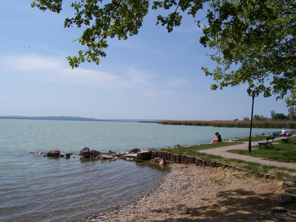 Haus Martha Apartment Balatonudvari Exterior photo